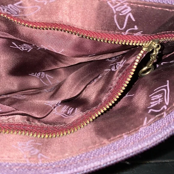 Ruth E. Saltz Leather Clutch. Brown. Rose Detail. 11”x6”. - Picture 5 of 6